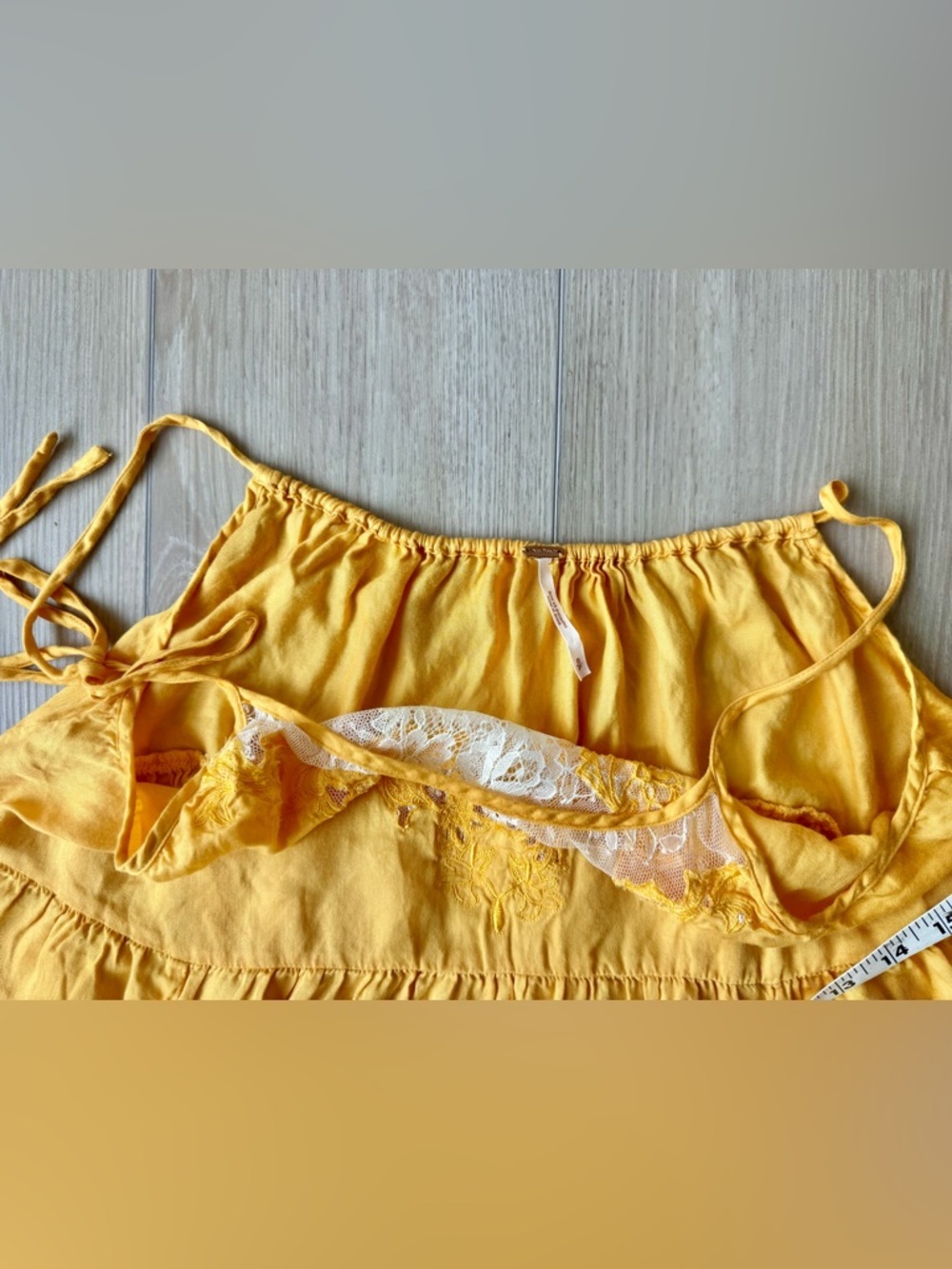 Free People Yellow Lace Trim Tiered Maxi Dress S/P EUC Boho - Picture 9 of 12